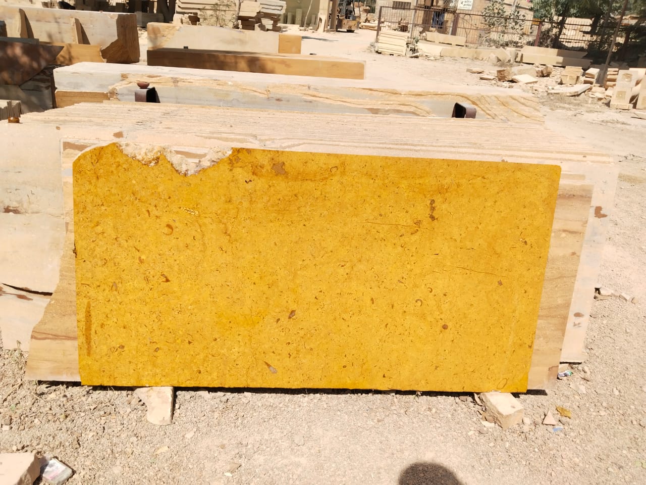 Jaisalmer Yellow Galaxy/Paradise Polished Marble 18mm